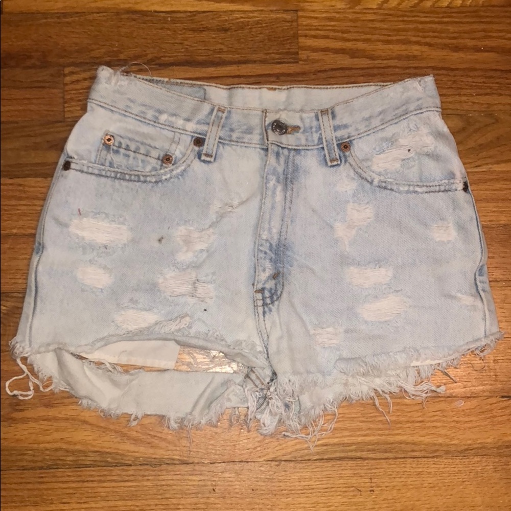 Distressed vintage Levi cutoff shorts
